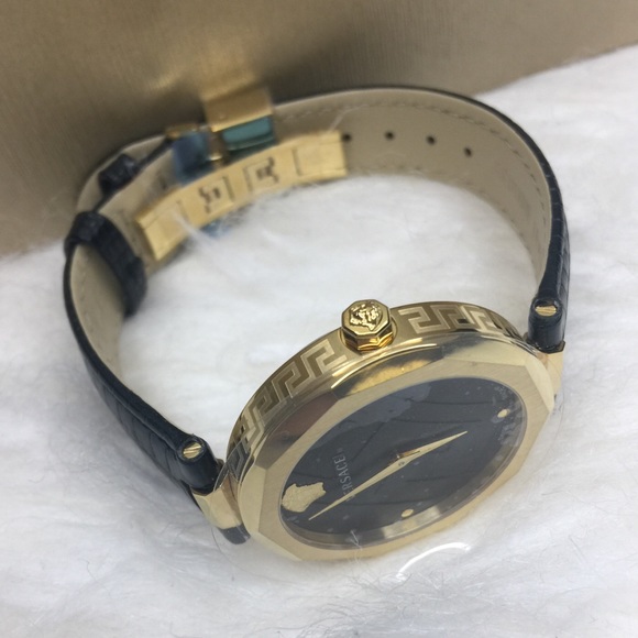 🔥VERSACE Watch - Picture 7 of 17